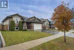 503 Longbow CRES | Thunder Bay Ontario | Slide Image Two