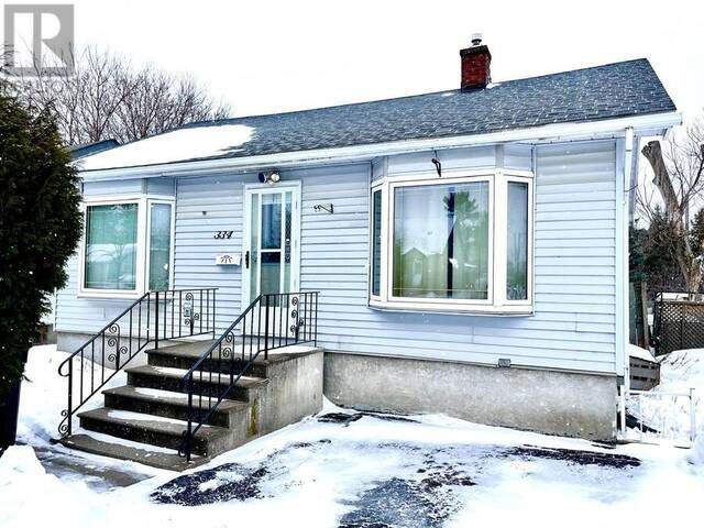 334 Francis ST E Thunder Bay Ontario, P7E 4B5 - 3 Bedrooms Home For Sale