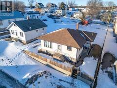 428 Fourth Street North Kenora Ontario, P9N 2M9