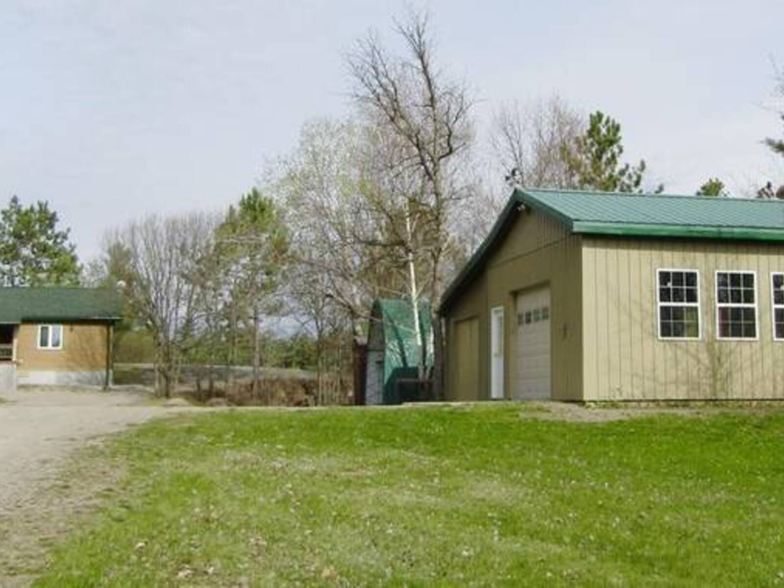 689 Bears Pass Road, Fort Frances, Ontario P9A 0A1