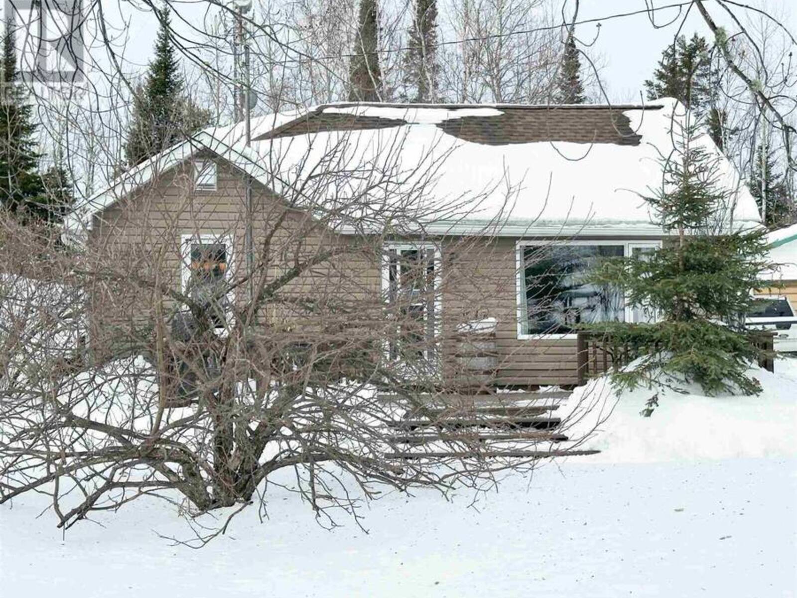 29 Keewatin RD, Kenora, Ontario P0V 2M0