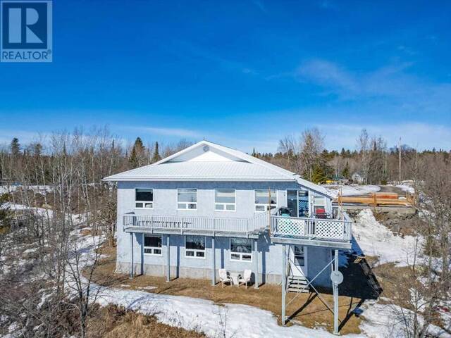 Lot 41 FR2 McKenzie Portage Road Keewatin Ontario, P0X 1C0 - 5 Bedrooms Waterfront Home For sale