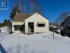 135 St. Charles ST Dryden Ontario, P8N 1L6