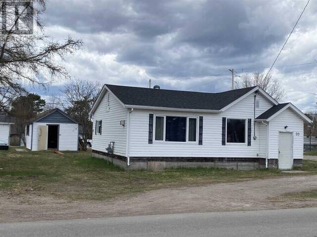 20 Crosscut Street Kenora Ontario, P0V 2M0 - 2 Bedrooms Home For Sale