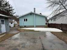 105 Columbia ST | Schreiber Ontario | Slide Image Four