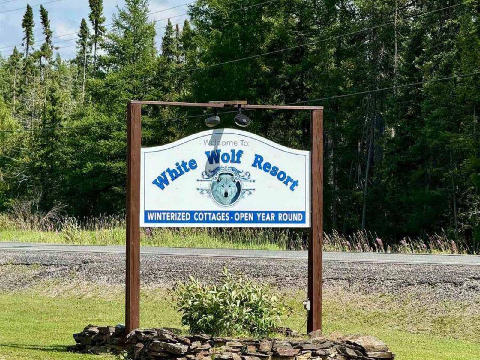 1216 HWY 584, Greenstone, Ontario P0T 1M0