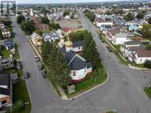 716 PACIFIC AVENUE | Thunder Bay Ontario | Slide Image Thirty-five