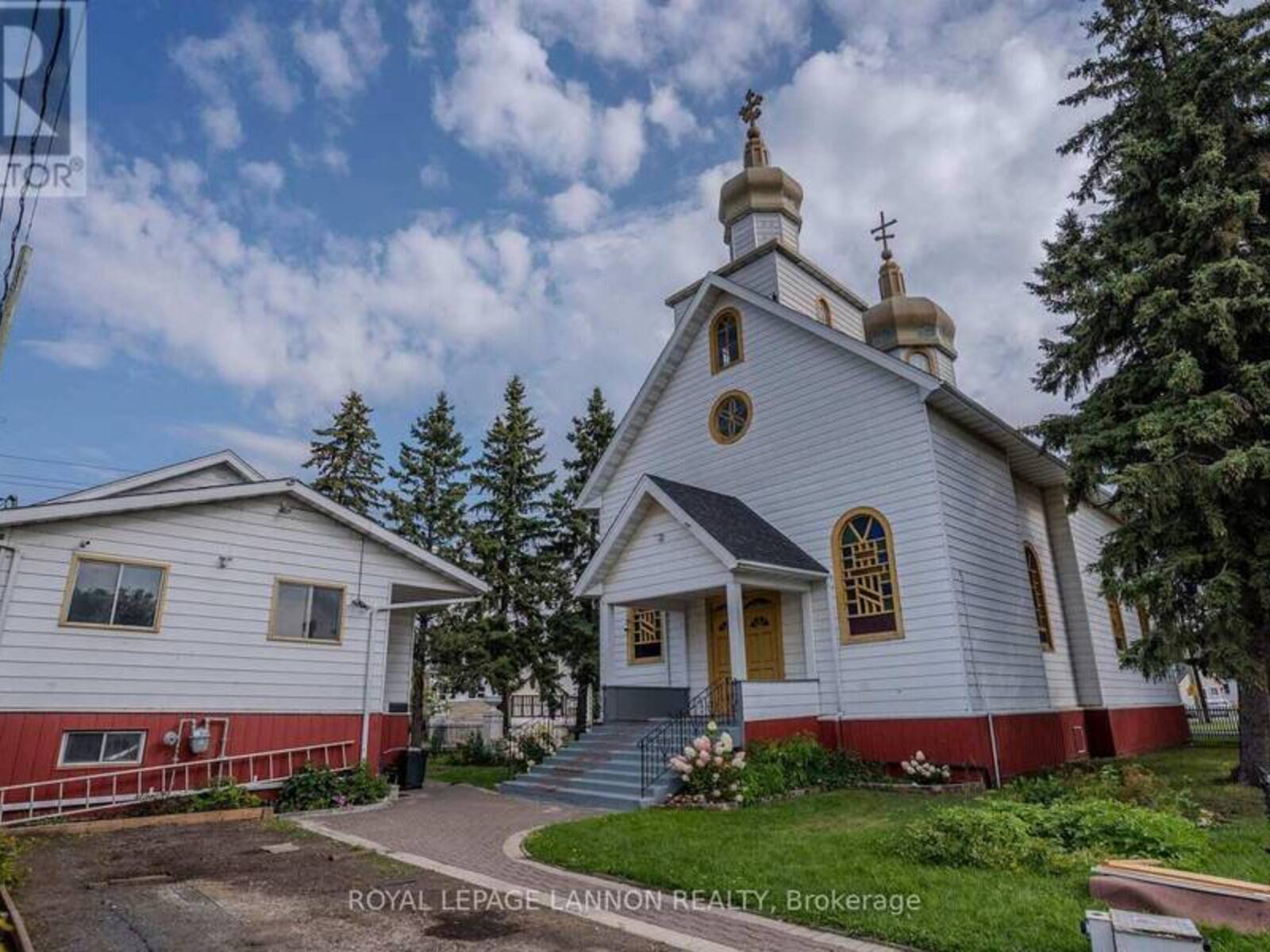 716 PACIFIC AVENUE, Thunder Bay, Ontario P7C 2S5