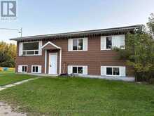 44 ELEANOR LAKE ROAD | Lake of the Woods Ontario | Slide Image Two