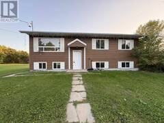 44 Eleanor Lake RD Lake of the Woods Ontario, P0W 1M0