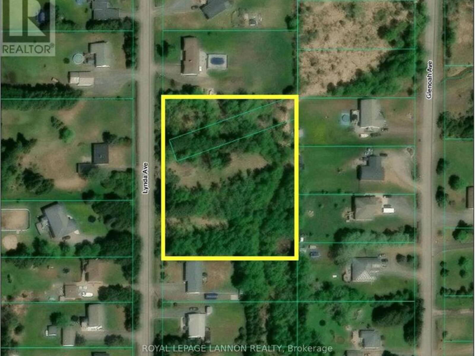 2170 LYNDA AVENUE, Thunder Bay, Ontario P7K 1H9