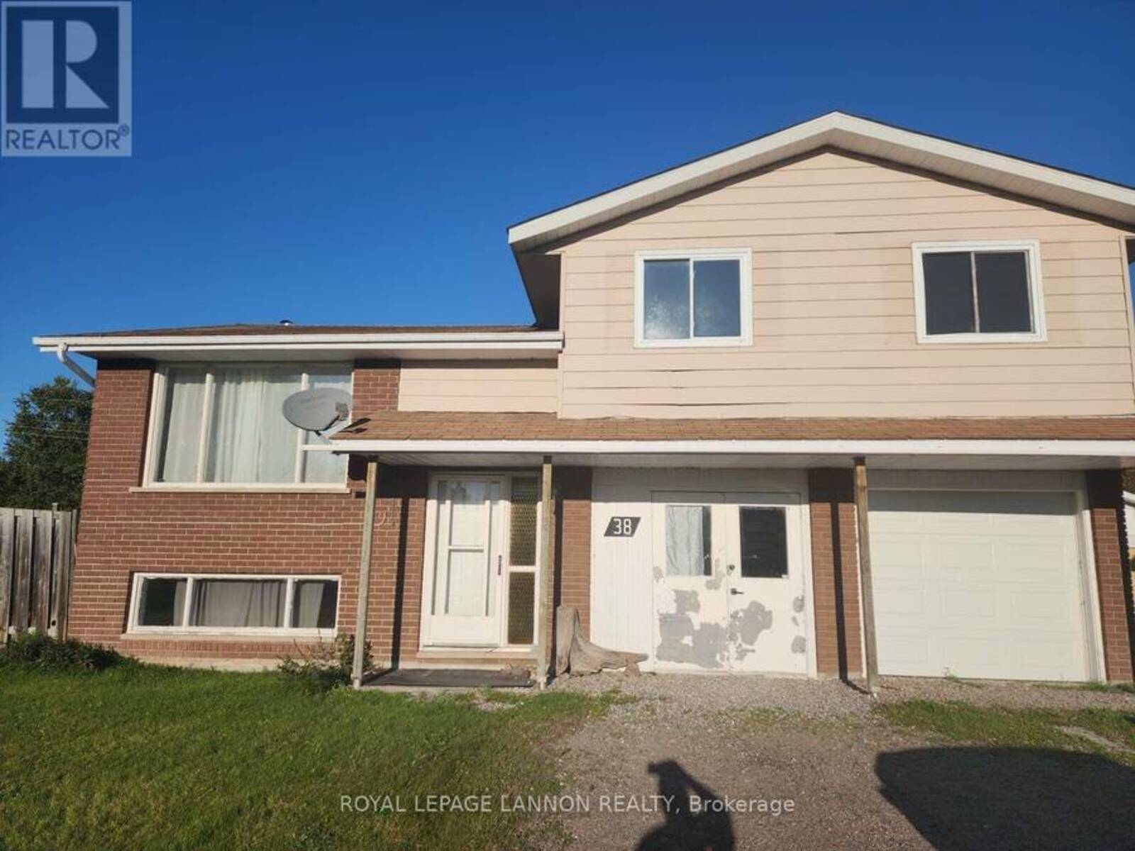 38 EASTGROVE CRESCENT, Terrace Bay, Ontario P0T 2W0