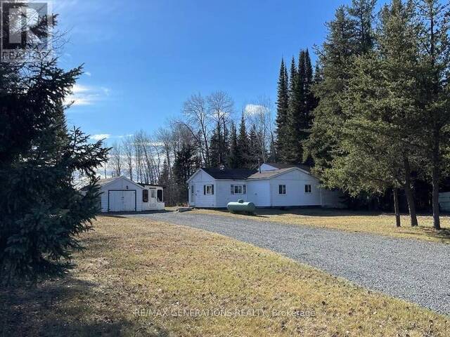 13 1ST STREET Thunder Bay Ontario, P0T 2C0 - 3 Bedrooms Home For Sale