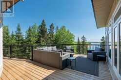 220D Phantom DR | Kenora Ontario | Slide Image Thirty