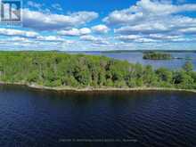 19 CASTLEROCK ISLAND | Kenora Ontario | Slide Image Twelve