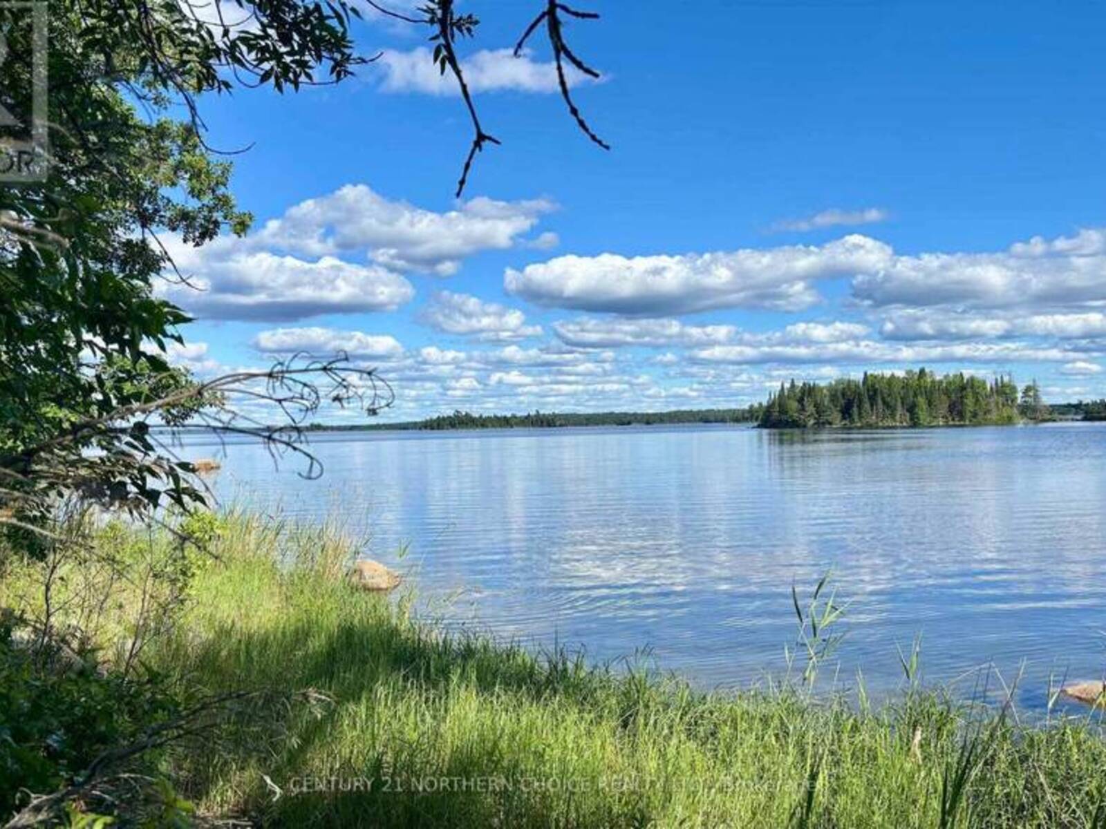 19 CASTLEROCK ISLAND, Kenora, Ontario P0X 1H0