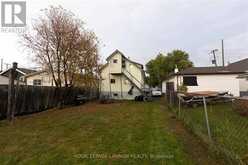 216 ONTARIO STREET | Thunder Bay Ontario | Slide Image Four
