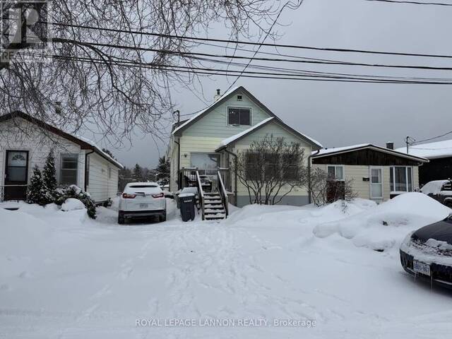 216 ONTARIO STREET Thunder Bay Ontario, P7B 3G8 - Multi-family Home For Sale