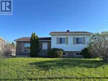 31 BROOKS STREET | Manitouwadge Ontario | Slide Image One