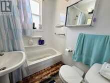 16 WENONAH DRIVE | Manitouwadge Ontario | Slide Image Nine