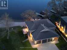 110 LAKESIDE CRESCENT | Kenora Ontario | Slide Image Four