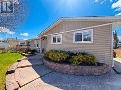 48 REDWING AVENUE Manitouwadge Ontario, P0T 2C0