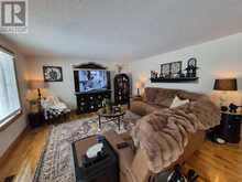 34 Redwing Ave | Manitouwadge Ontario | Slide Image Nine