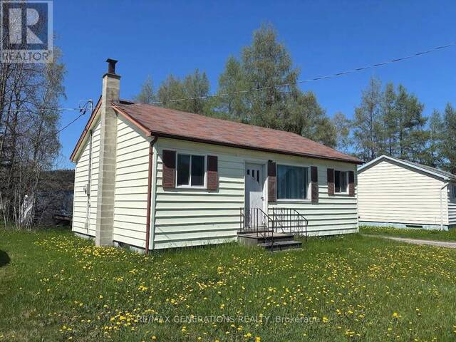 71 MANITOU ROAD Manitouwadge Ontario, P0T 2C0 - 3 Bedrooms Home For Sale