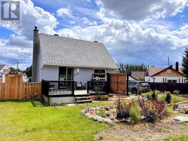 18 SWALLOW DRIVE Manitouwadge Ontario, P0T 2C0 - 2 Bedrooms Home For Sale