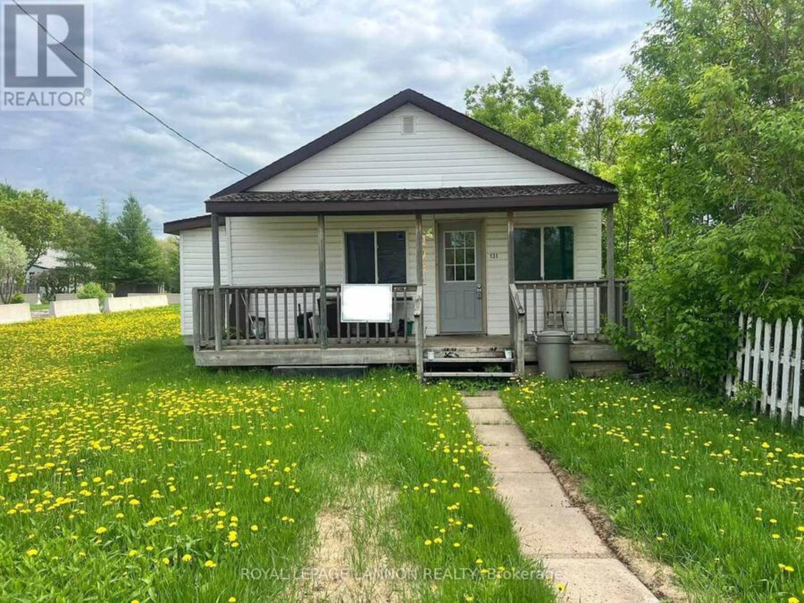 131 BURNS STREET, Atikokan, Ontario P0T 1C0
