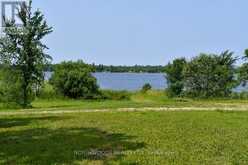 61 SWEN'S ROAD | Lake of the Woods Ontario | Slide Image Seventeen
