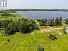 61 SWEN'S ROAD | Lake of the Woods Ontario | Slide Image Nine