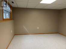 699 Coombes DR | Dryden Ontario | Slide Image Thirteen