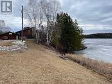 699 COOMBES DRIVE | Kenora Ontario | Slide Image Thirty-six