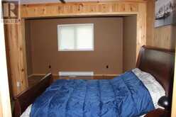 51 GRANT DR | Rainy River Ontario | Slide Image Thirty-five