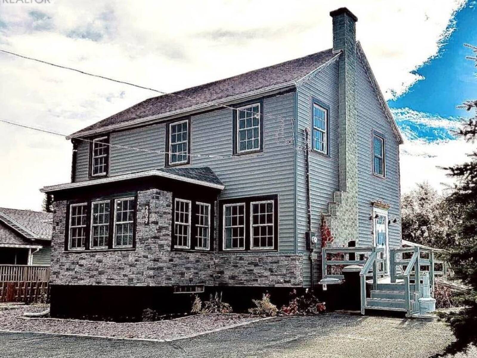 209 McKenzie AVE E, Greenstone, Ontario P0T 1M0