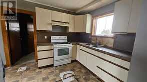 345 RAY BOULEVARD | Thunder Bay Ontario | Slide Image Six