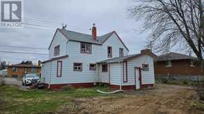 345 RAY BOULEVARD | Thunder Bay Ontario | Slide Image Three