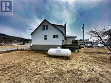 209 WALKER STREET | Schreiber Ontario | Slide Image Forty-five
