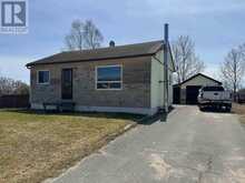 6 KINGLET PLACE | Manitouwadge Ontario | Slide Image Thirty-one