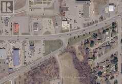 821 KINGS | Fort Frances Ontario | Slide Image Five