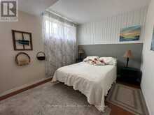 19 WHITE BOULEVARD | Thunder Bay Ontario | Slide Image Thirty-five