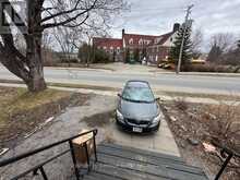 19 WHITE BOULEVARD | Thunder Bay Ontario | Slide Image Four
