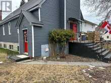 19 WHITE BOULEVARD | Thunder Bay Ontario | Slide Image Three