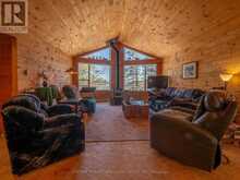 15 LILY PAD ROAD | Kenora Ontario | Slide Image Eight