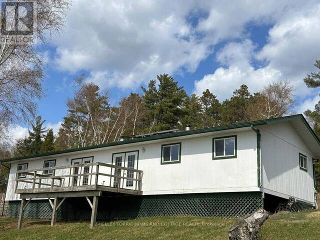 PIPESTONE PENINSULA Sioux Narrows-Nestor Falls Ontario, P0X 1N0 - 4 Bedrooms Waterfront Condo For Sale