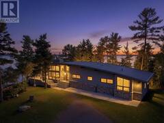 447 Hopkins Bay RD Fort Frances Ontario, P9A 3M3