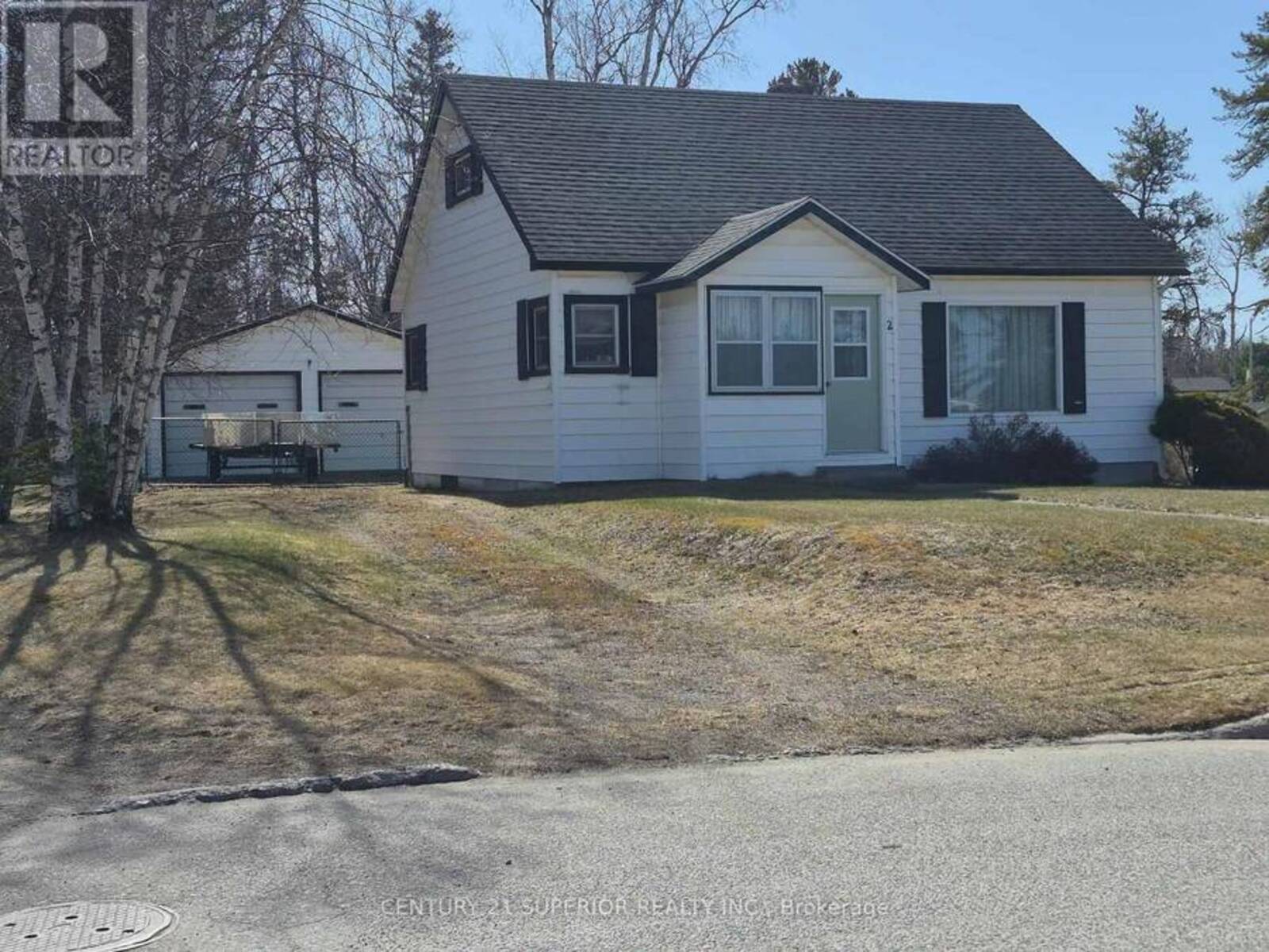 2 LAURIER AVE, Terrace Bay, Ontario P0T 2W0