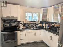 33 VICTORIA STREET N | Kenora Ontario | Slide Image Two