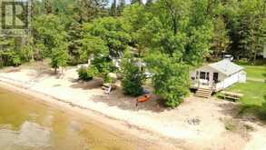 20 LEBRONS ROAD | Sioux Narrows-Nestor Falls Ontario | Slide Image Seven